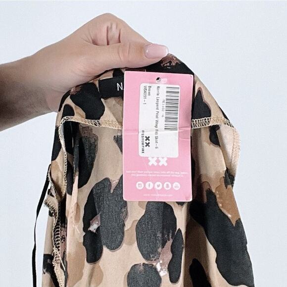 NWT Missy Empire Brown Leopard Print Wrap Midi Skirt Size 2 - Picture 5 of 5